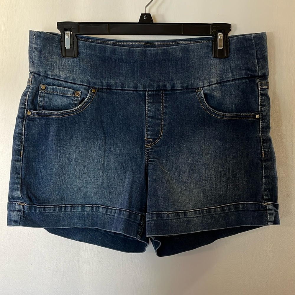 Sound/Style Alana Walk Short Size Medium